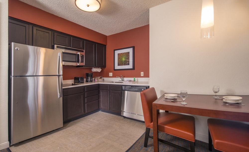 Residence Inn Fairfax Merrifield Buitenkant foto