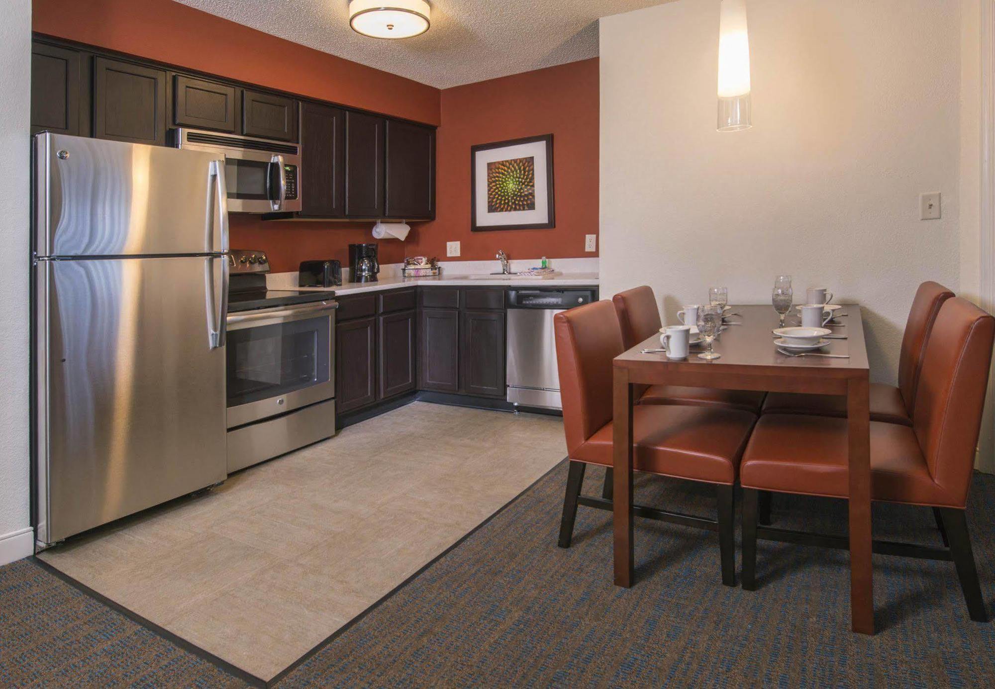 Residence Inn Fairfax Merrifield Buitenkant foto